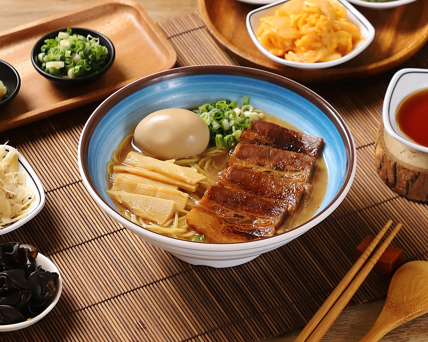 醬油豚骨
